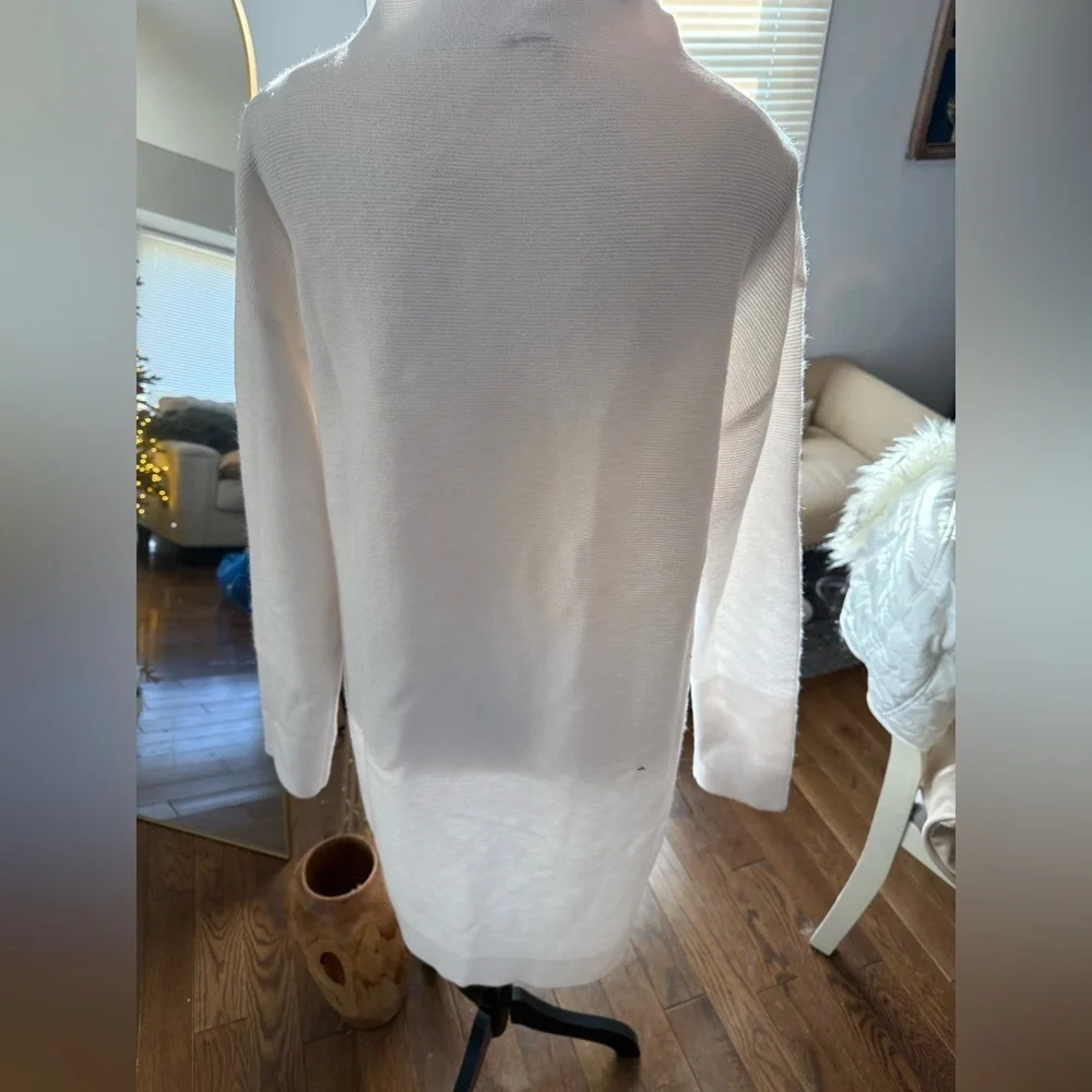 Elegant White Women's Sweater Dress new w tag - Picture 4 of 6